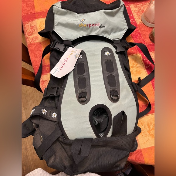 Sherpani Bags Sherpani Alpina Womans Hiking Backpack Poshmark